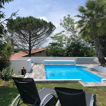 Maison Avec Piscine Chauffee Nyaraló *